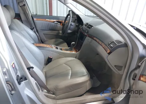 2005 Mercedes-Benz E 500 from USA, damaged, VIN WDBUF70J35A662320